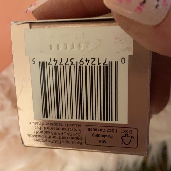 L’Oréal Paris age Perfect eye brighter NIB 0.5 Oz - Picture 5 of 5